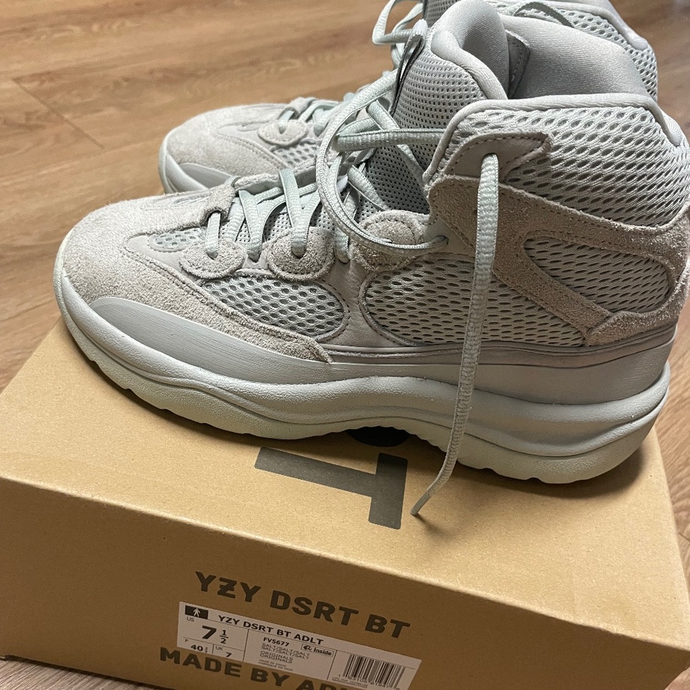 Yeezy desert boot (salt 2019)